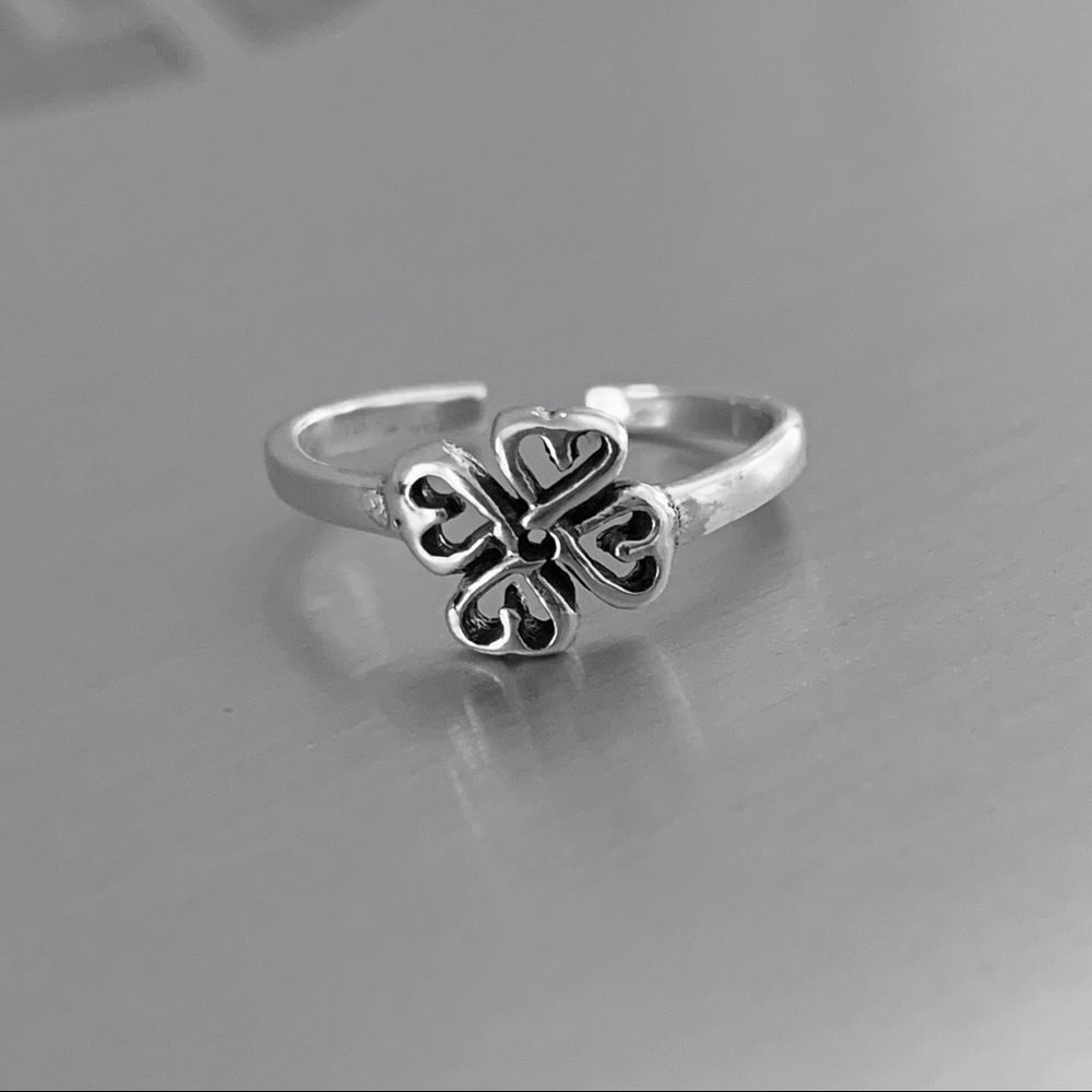 Sterling Silver Celtic Heart Toe Ring, Celtic Ring - image 4